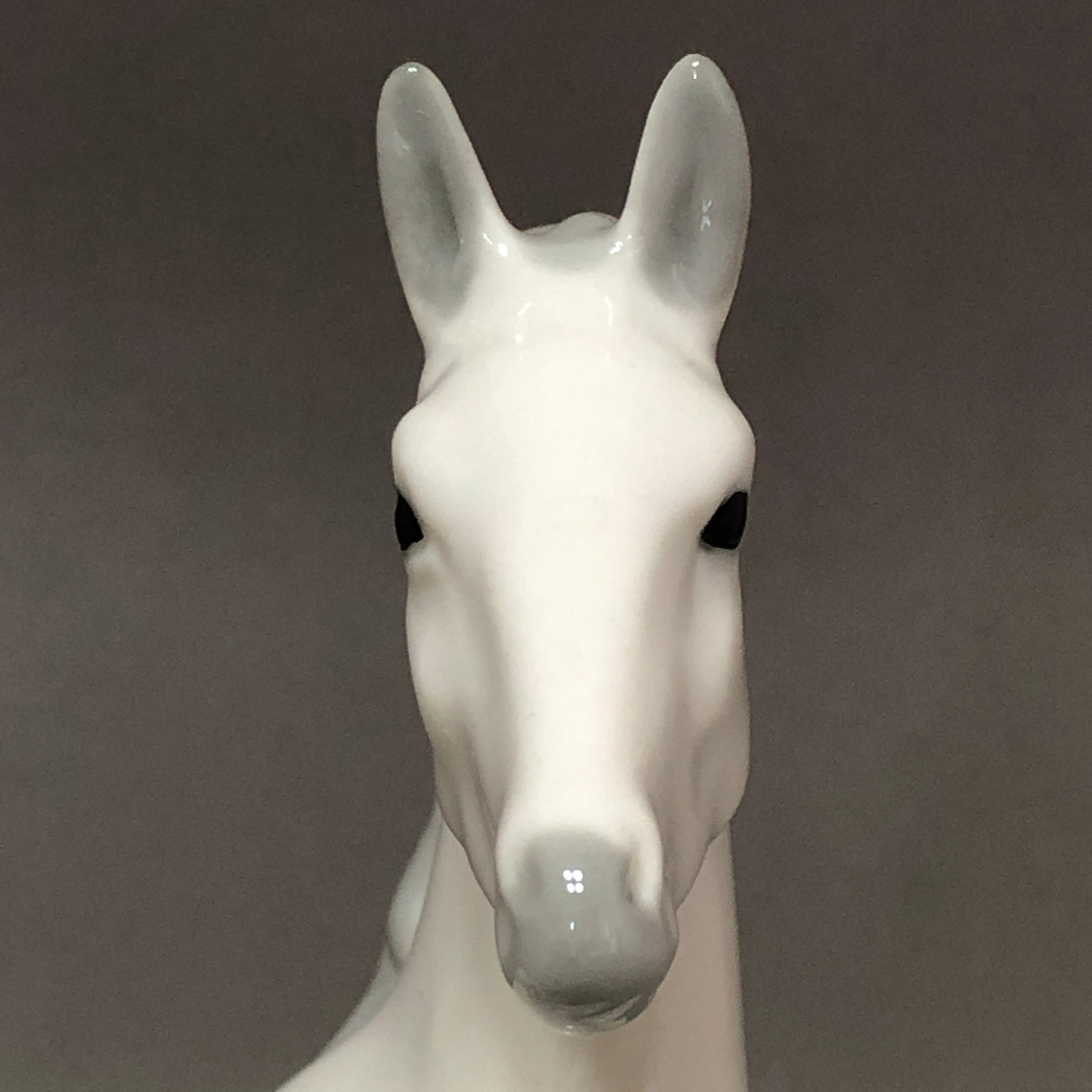 磁器　ロモノーフソ　白馬の置物　馬　インペリアルポーセリン　ビンテージ　希少品 新品 Imperial Porcelain インペリアルポーセリン ロモノーソフ 白馬