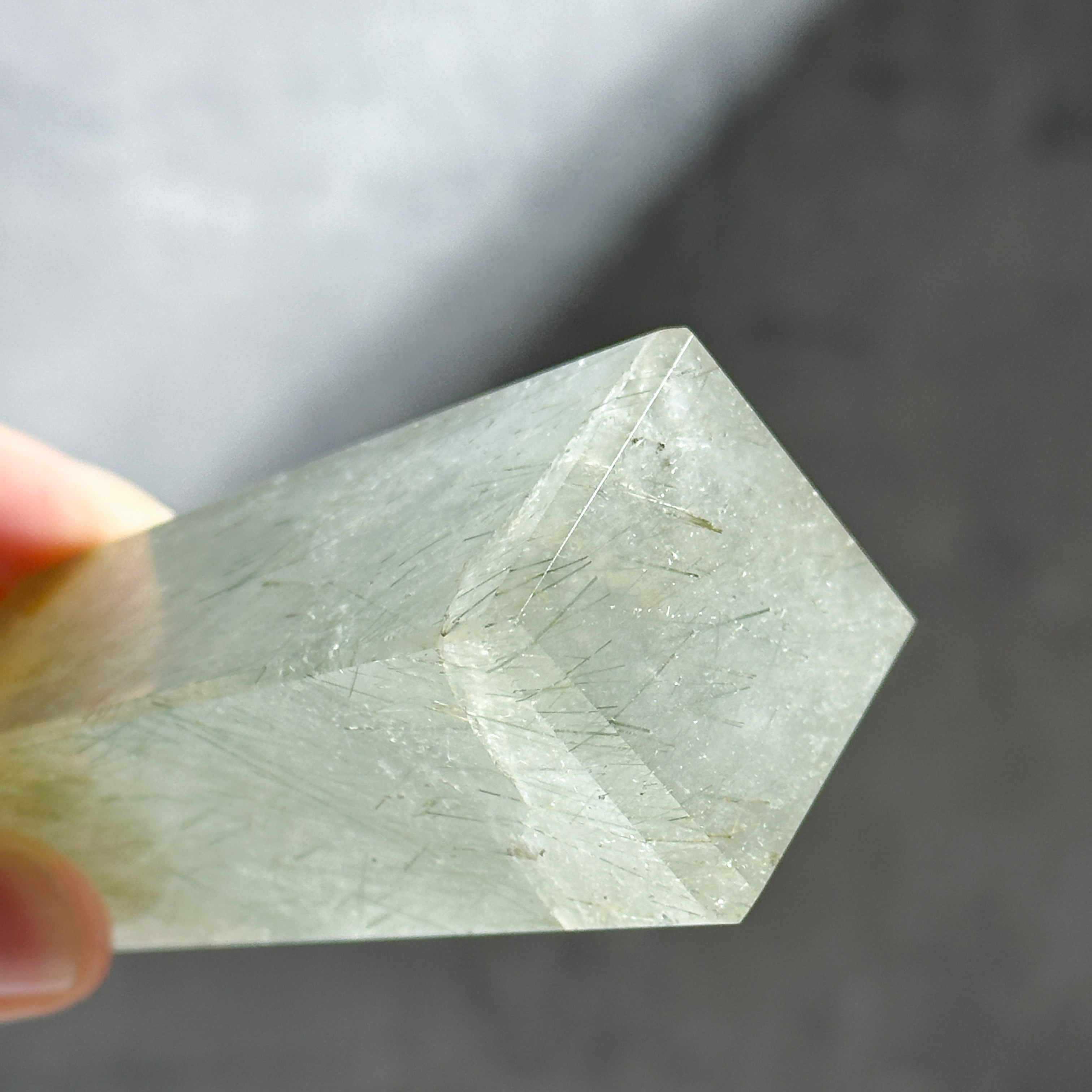 マルチルチルクォーツ タワー 11◇ Multi-Rutile Quartz ◇天然石