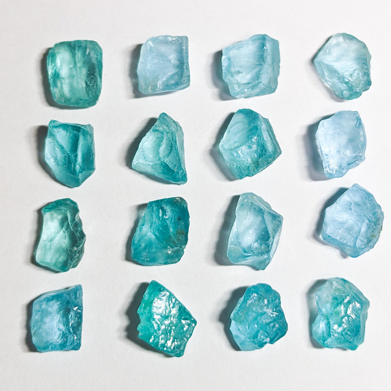 アパタイト ブラジル産 原石 【ランダムピックアップ】