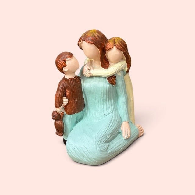 子供たちと女性 癒し リラックス ゆったりとした時の流れを感じるオブジェ オーナメント 置物 sanpoti-2619