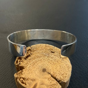 ドロシーキョショーシー(DorothyKyasyousie) オーバーレイバングル