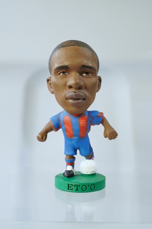 サミュエル・エトー（Samuel Eto’o）PRO1163 FCバルセロナ No.9 Corinthian ProStars 2005 グリーン台座 サッカーフィギュア