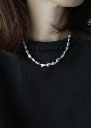 Petal Gray -ペタルグレー- Pearl Necklace