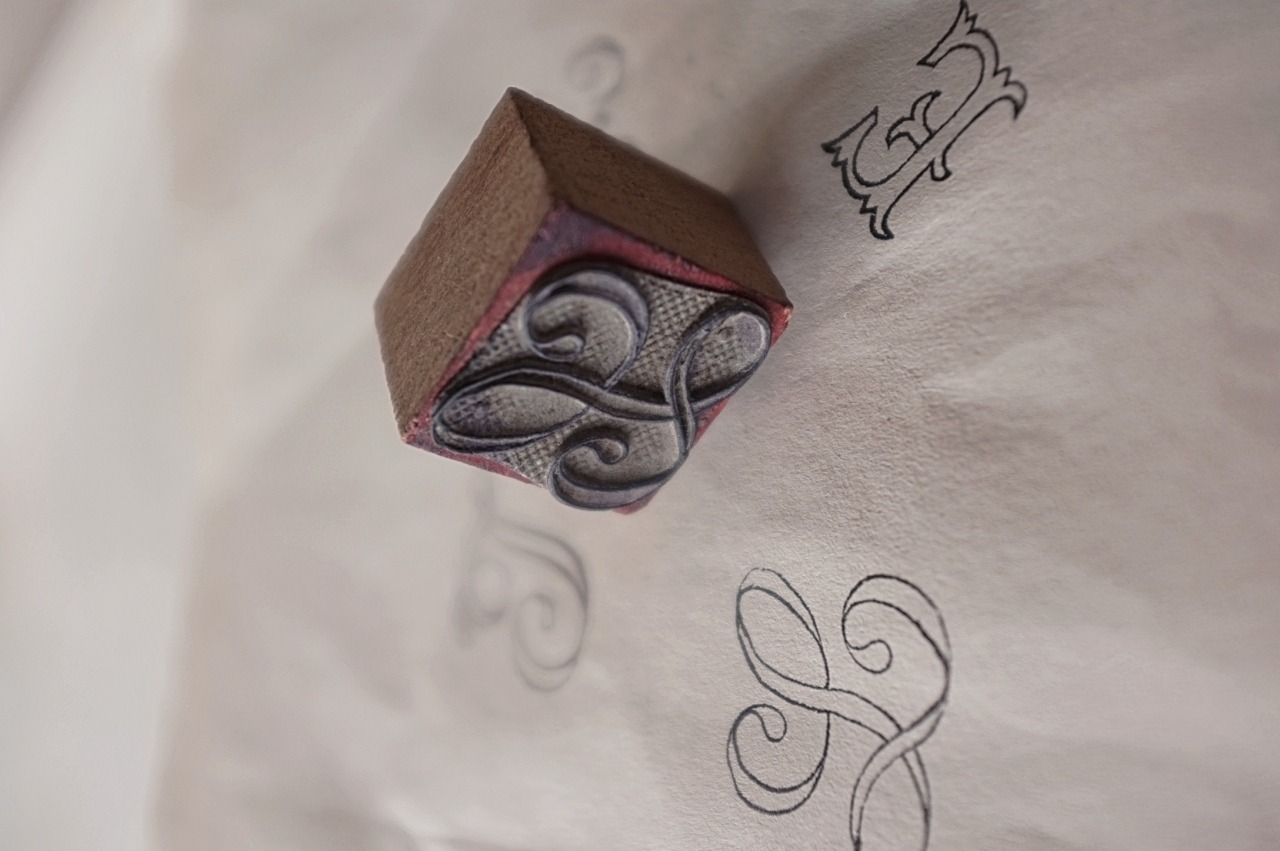 フランス 3c 曲芸的Lとモノグラムと刺繍用スタンプ アンティーク