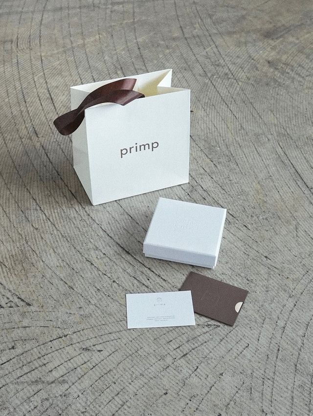 GIFT BOX
