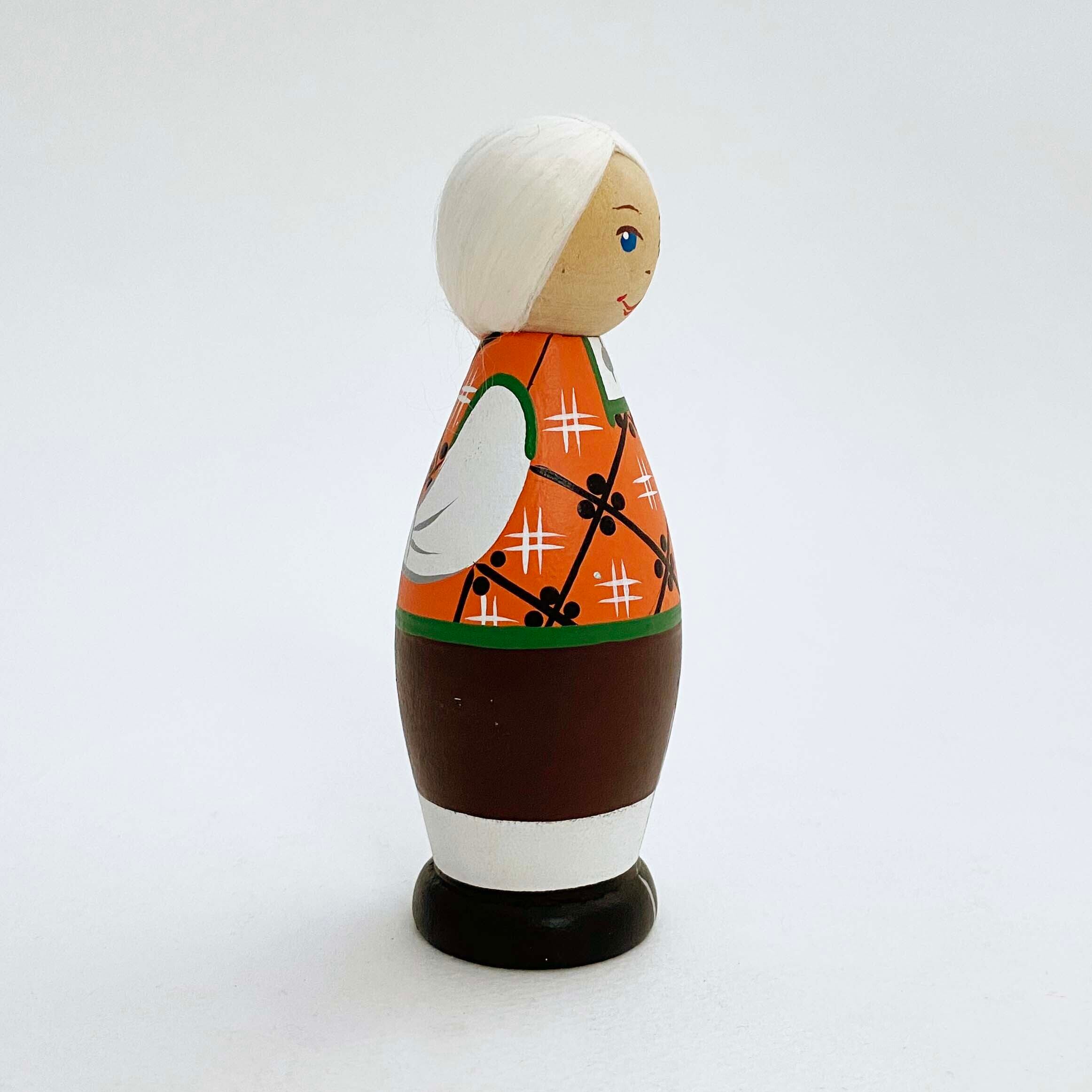 エストニアの民族こけし(ムフ島の男子12.5cm)