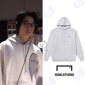★SEVENTEEN ウォヌ 着用!!【GOAL STUDIO】ESSENTIAL BIG LOGO PAINTED HOODIE-MELANGE GREY
