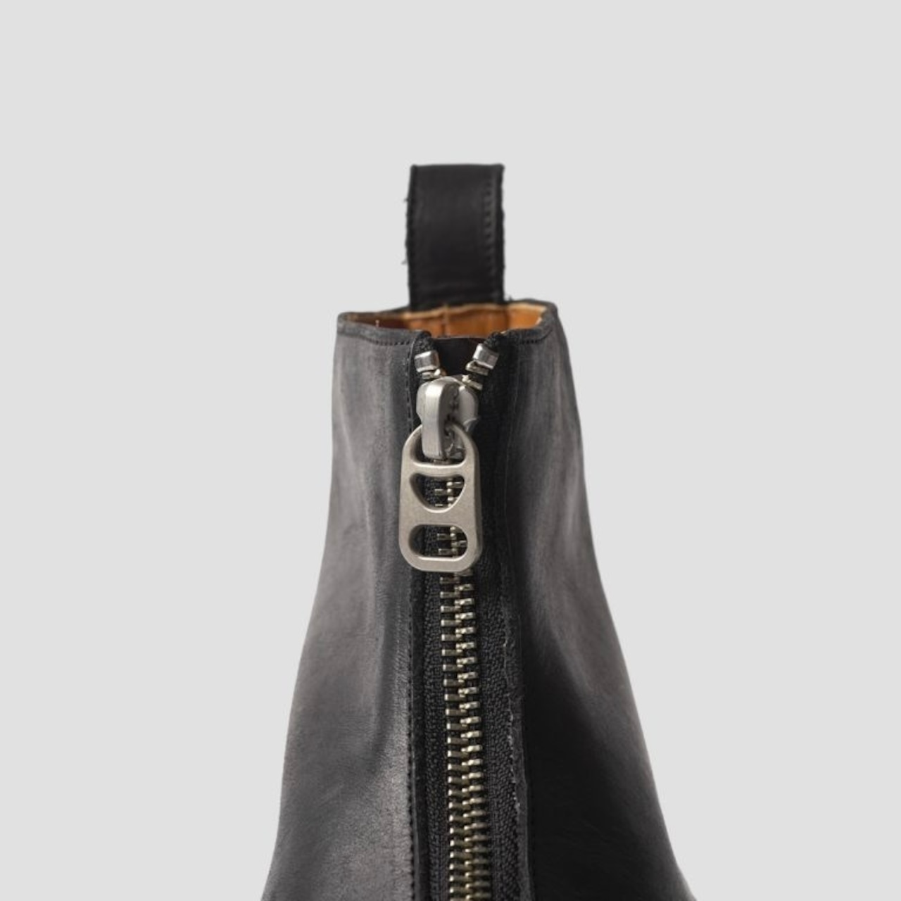 Tomo&Co  "Pull tab zip boots" TMTK-S-0039