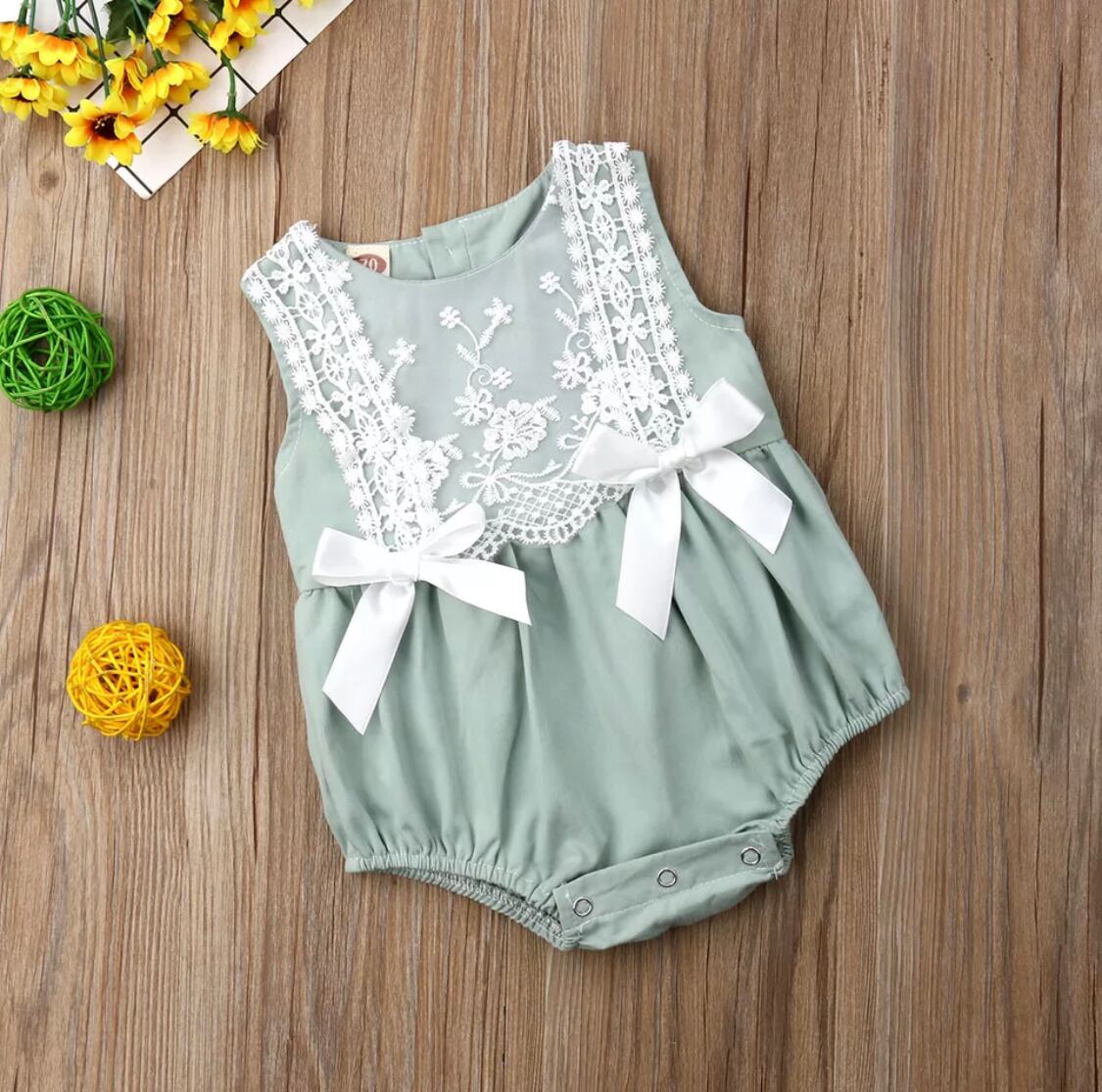 レースフリルロンパース》》》》》春 海外子供服 ガール インポート プチプラ パステルカラー