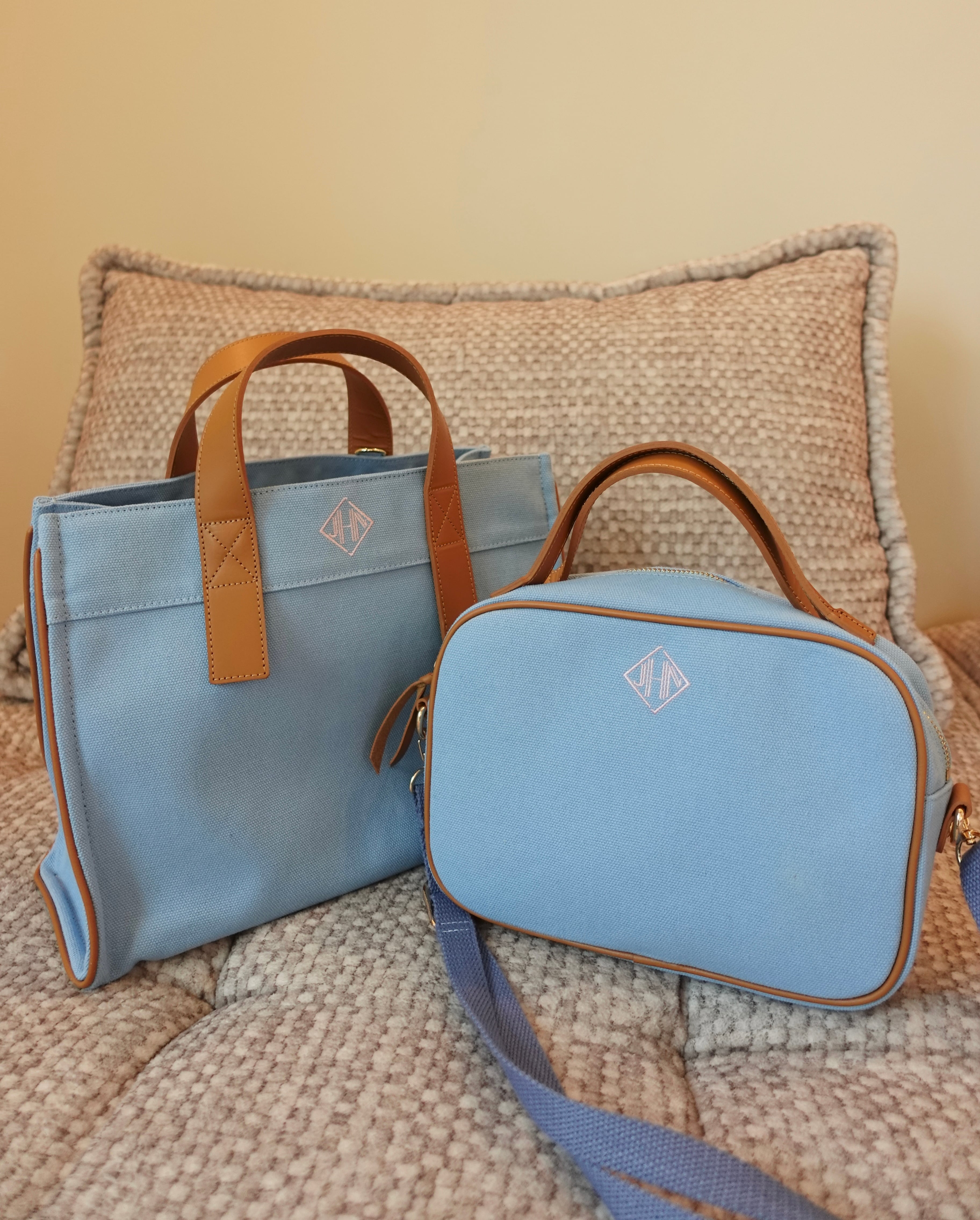 専用♡JNH jnhearts  ジェイエヌハーツ ベロアトップス 専用♡JNH jnhearts ジェイエヌハーツ ベロアトップス 【公式通販】