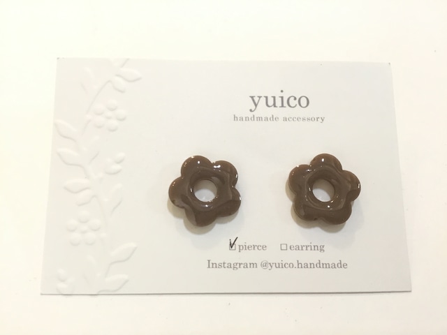 yuico お花のピアス