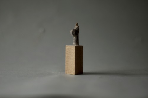 (077)wood figure-mini台付_046