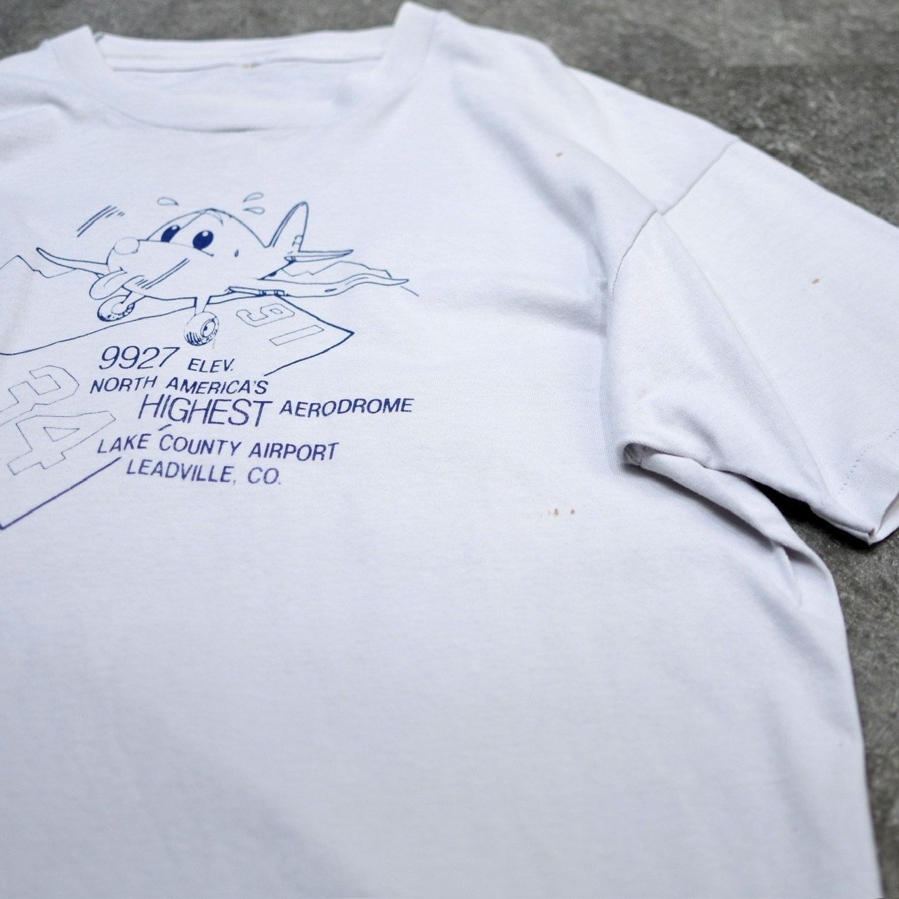 90's airplane print tee