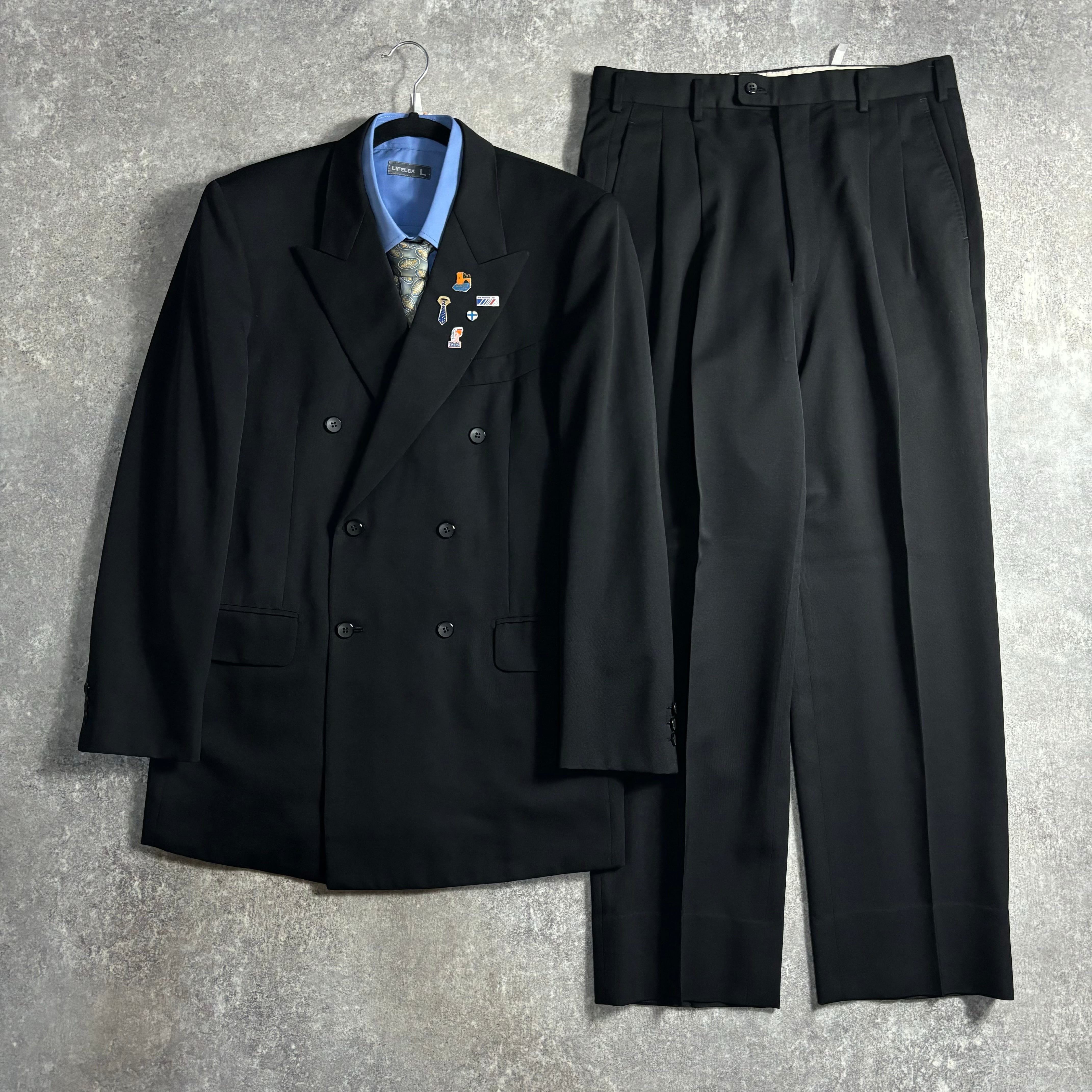 LOST特注【vintage】セットアップ ダブルスーツ ブラック モード LOST特注【vintage】セットアップ ダブルスーツ ブラック モード