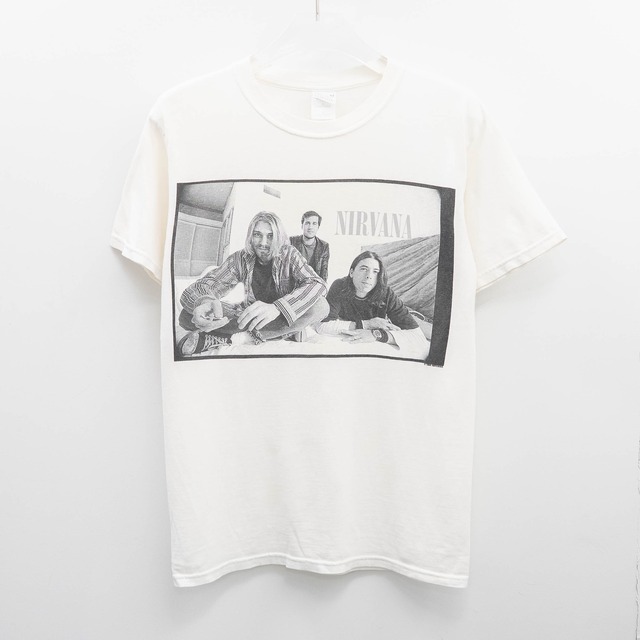 Nirvana " Portrait Monotone ” Gildan S 【A9-173】