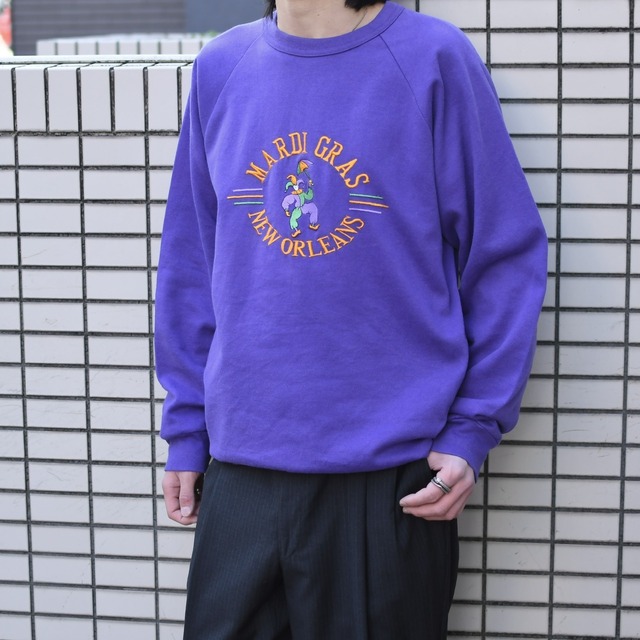 MARDI GRAS clown embroidery souvenir sweat