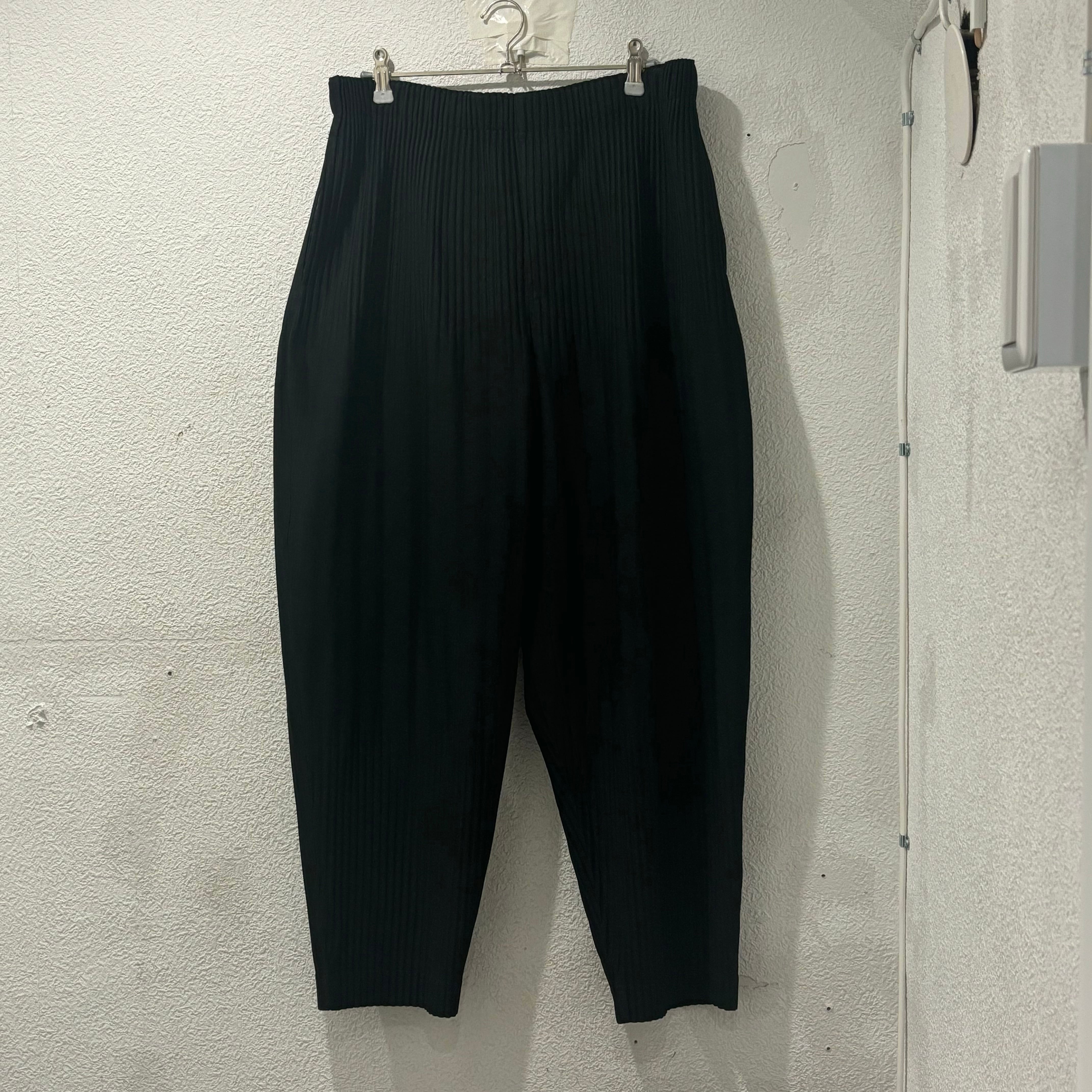 HOMME PLISSE ISSEY MIYAKE オムプリッセイッセイミヤケ BASICS パンツ 