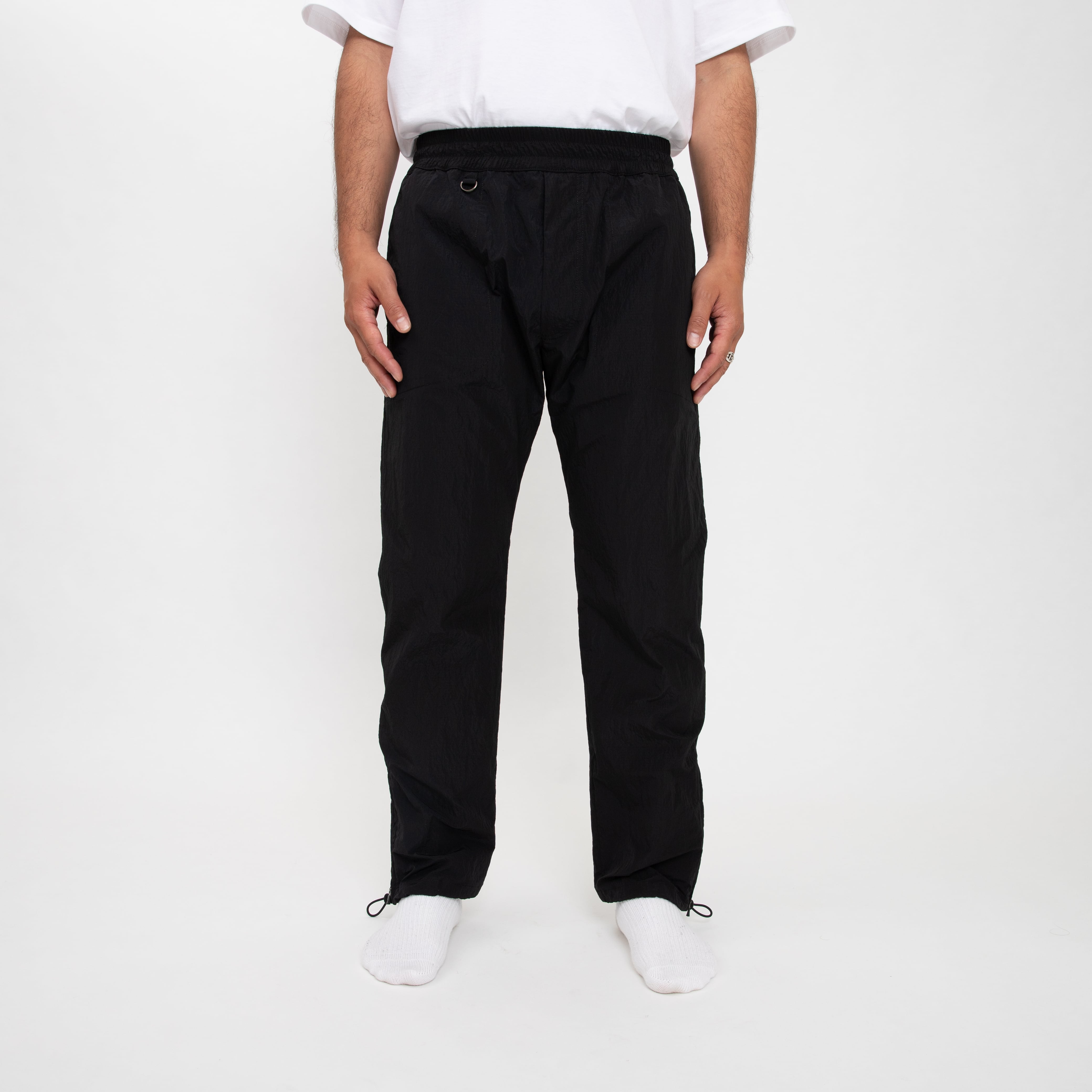 Ripstop Nylon Relax Tapered Pants (black)