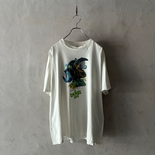 -a bug's life- 90's poster graphic T-shirt