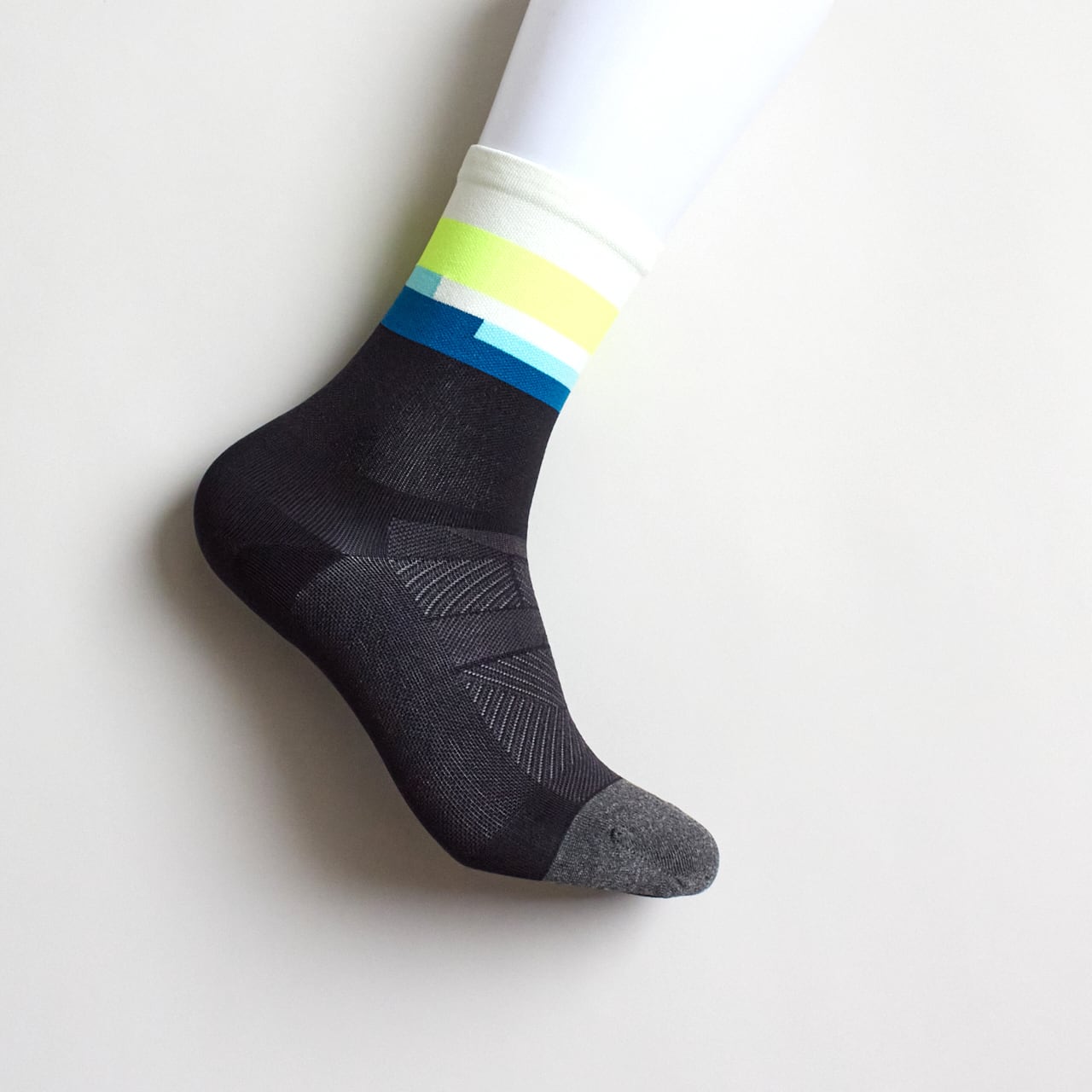 Feetures（フィーチャーズ）ELITE ULTRA LIGHT MINI CREW -Bayside