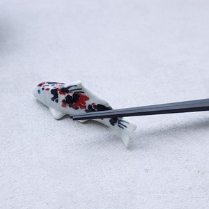 有田焼　箸置き　錦鯉（赤/白）27-036
