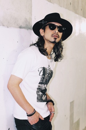 Done Graphic Slim Fit Tee