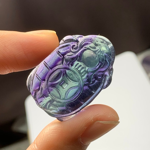 7.透明度有り☆龍亀ペンダントトップ