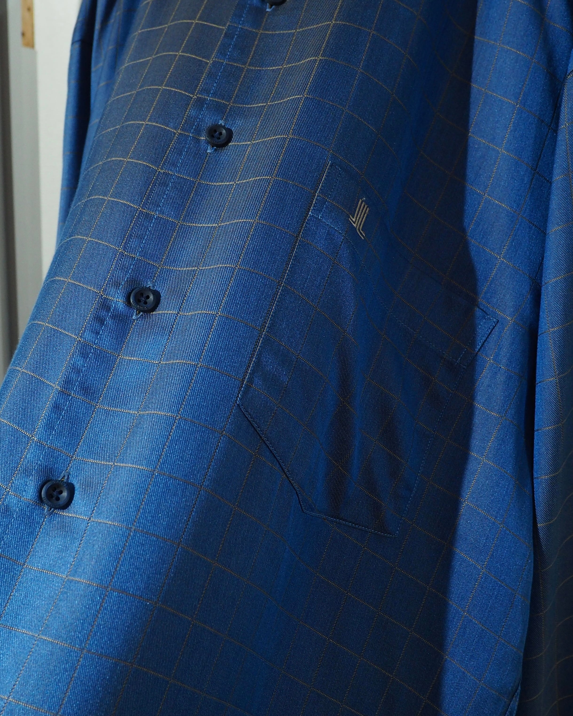 " LANVIN COLLECTION - Pure Silk " Beautiful Light Blue Color Vintage Dress Shirt