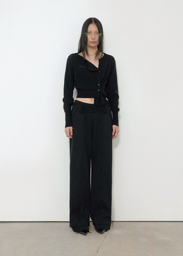 [BOHEMIAN SEOUL] UNBALANCED KNIT CARDIGAN, BLACK 正規品 韓国ブランド 韓国通販 韓国代行 韓国ファッション bohemseo ボヘミアンソウル