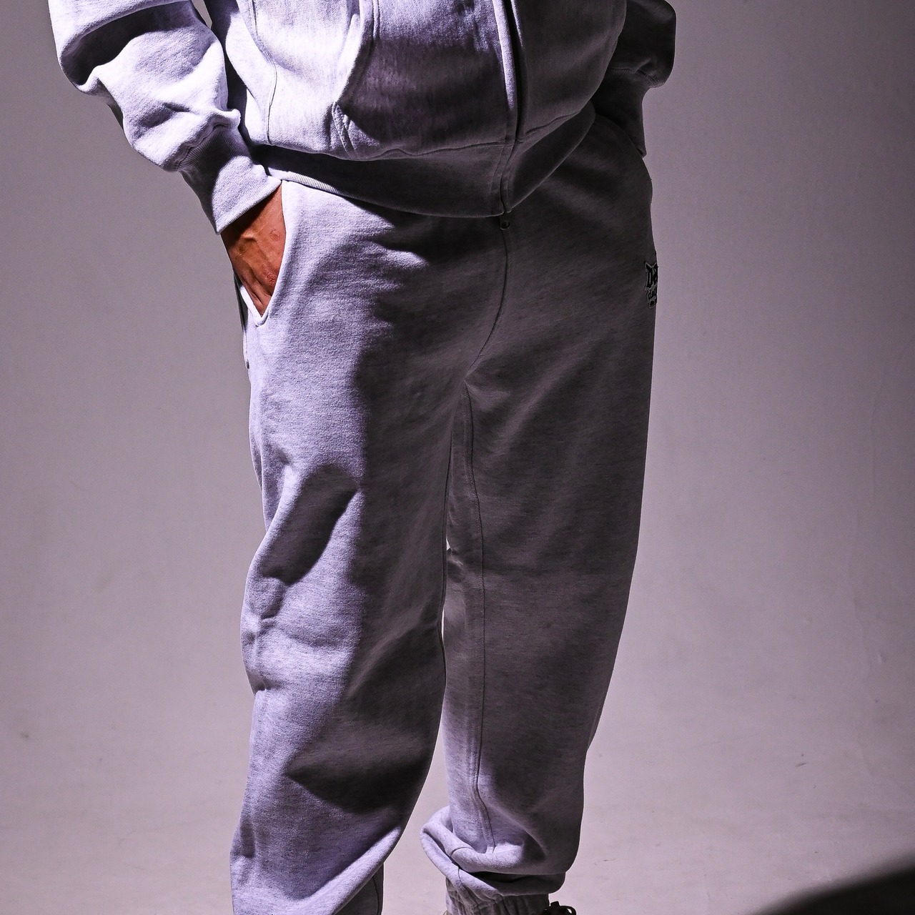 OG BUDGE LOGO HEAVYWEIGHT SWEATPANTS