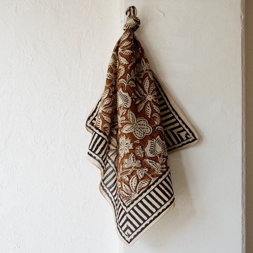 インドの草木染ブロックプリントバンダナ【43】