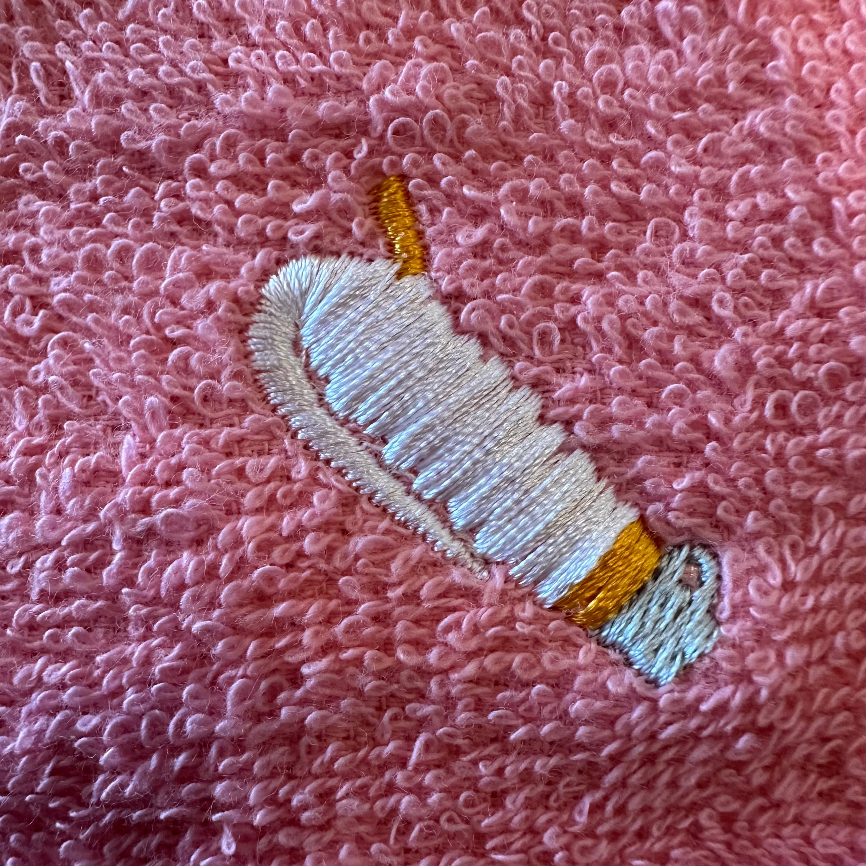ソフトクリーム刺繍タオルハンカチ【5色】 | マルカンビル1f