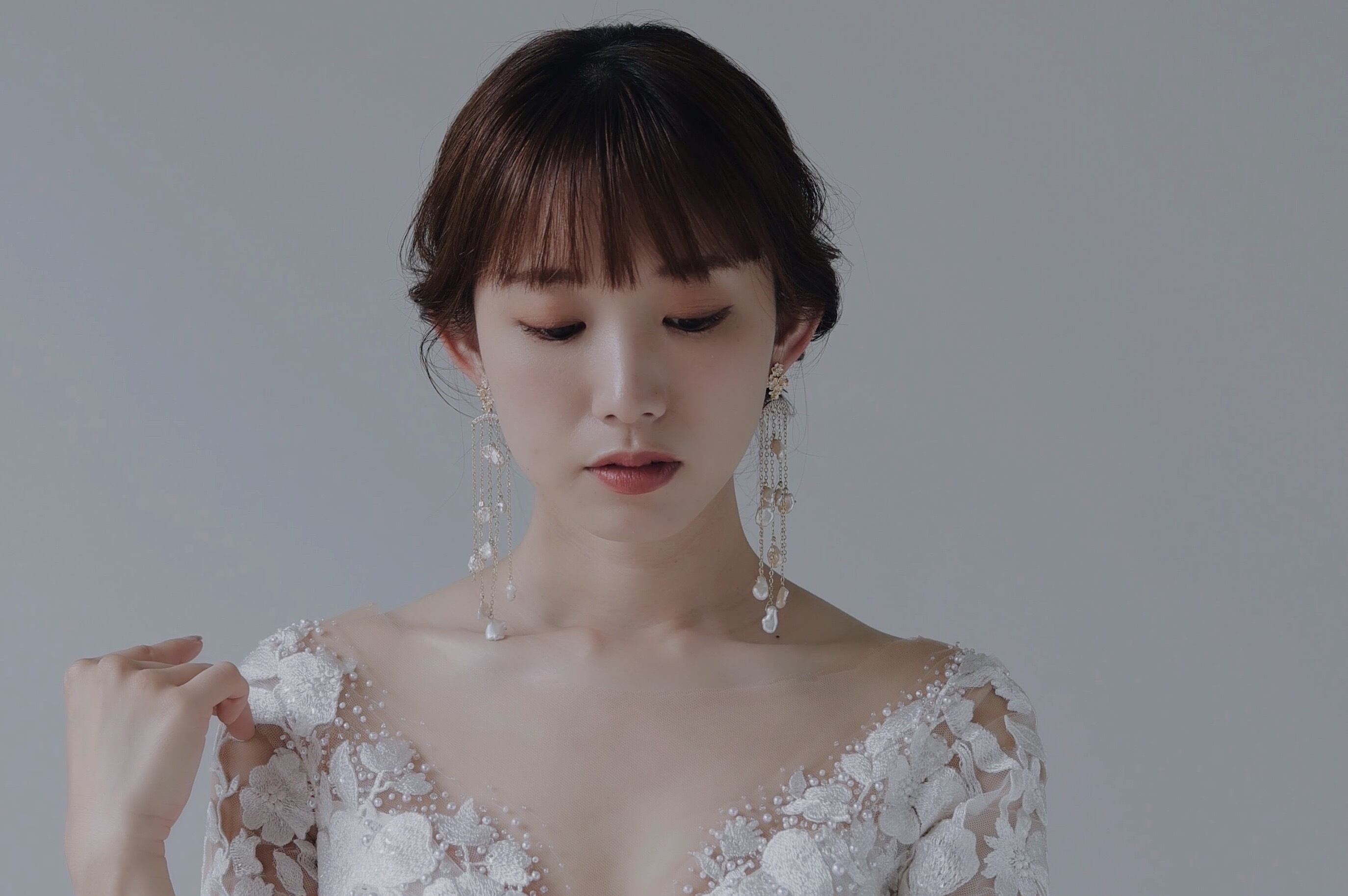 ブライダルピアス[PE-129] 天然バロックパール使用 大振り