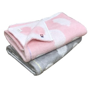 【特価処分】今治タオル バスタオル 2枚組 【ブランド認定】 60x120cm ピンク グレー ハリネズミ柄 かわいい ふわふわ 吸水 速乾 (ピンク1枚グレー1枚)