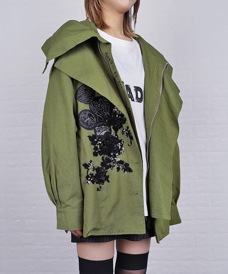 COOLA 近年 2025AW 秋冬 パッチ＆ペイント テーラードジャケット OUTER 