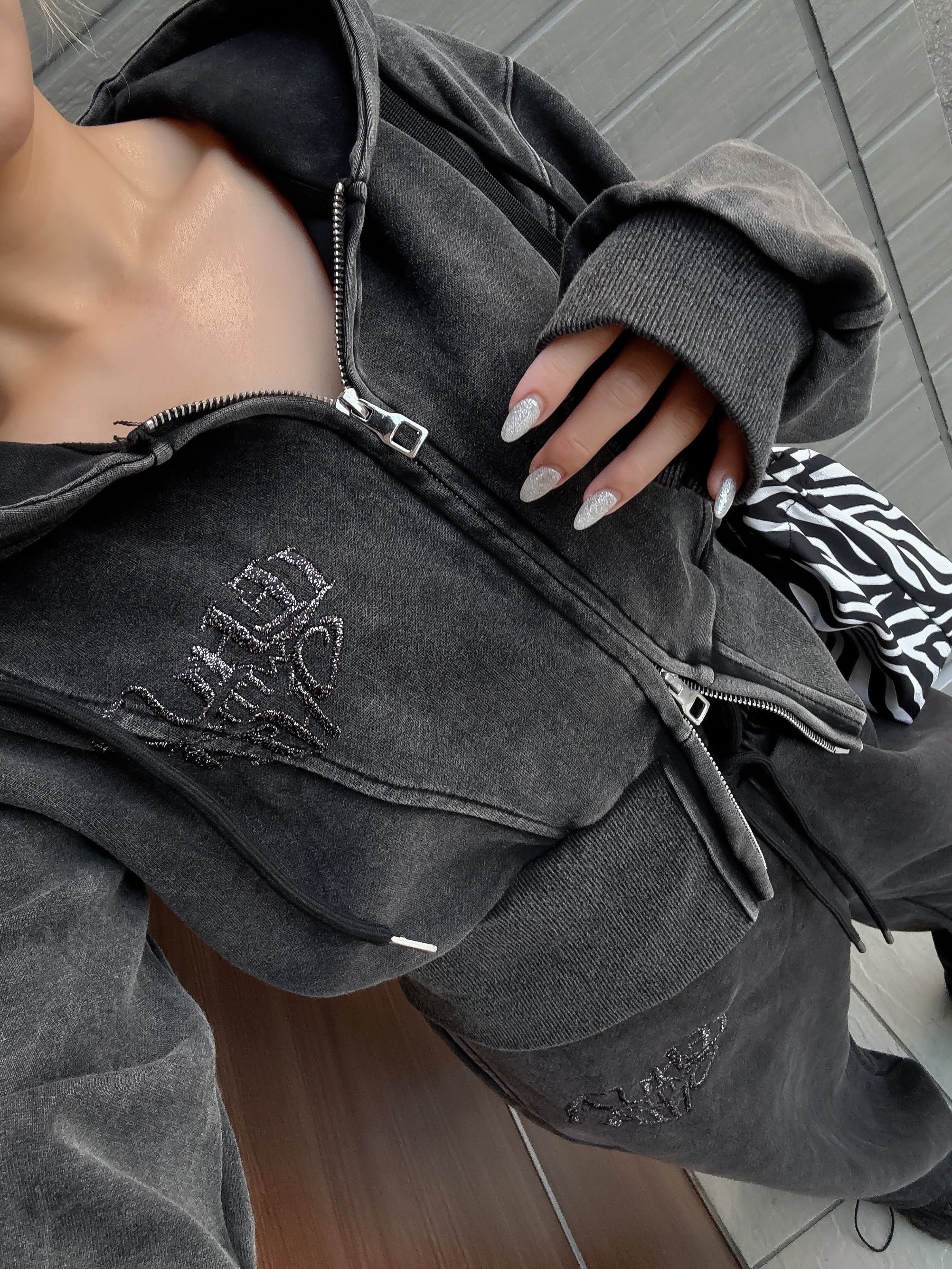 LEHUAOHIA -eternal love- HEART LOGO WASHED CROPPED SET UP