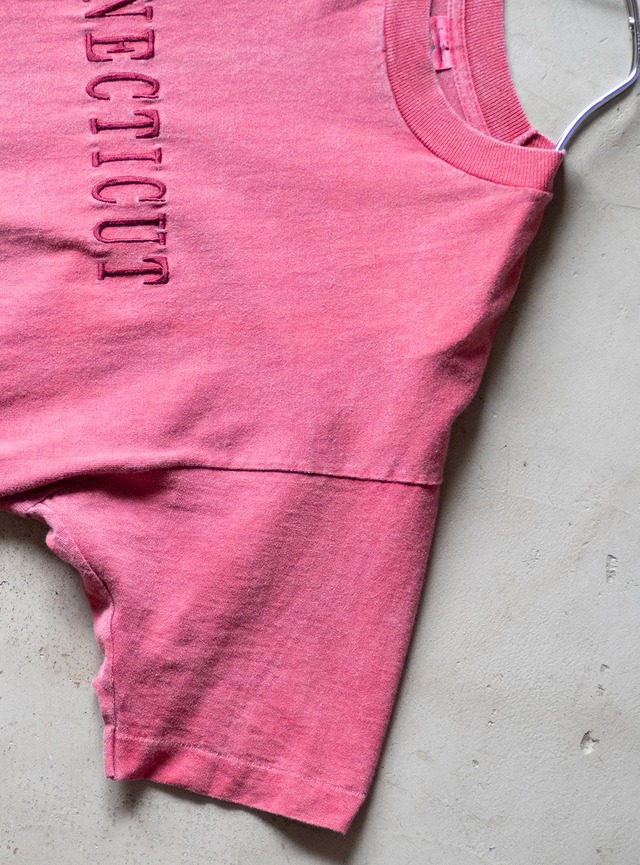 "CONNECTICUT" 1990s Pigment dyed t-shirt
