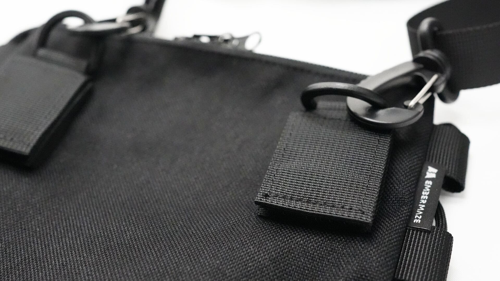 ダブルサコッシュ（小） | EMBER MAZE official shop