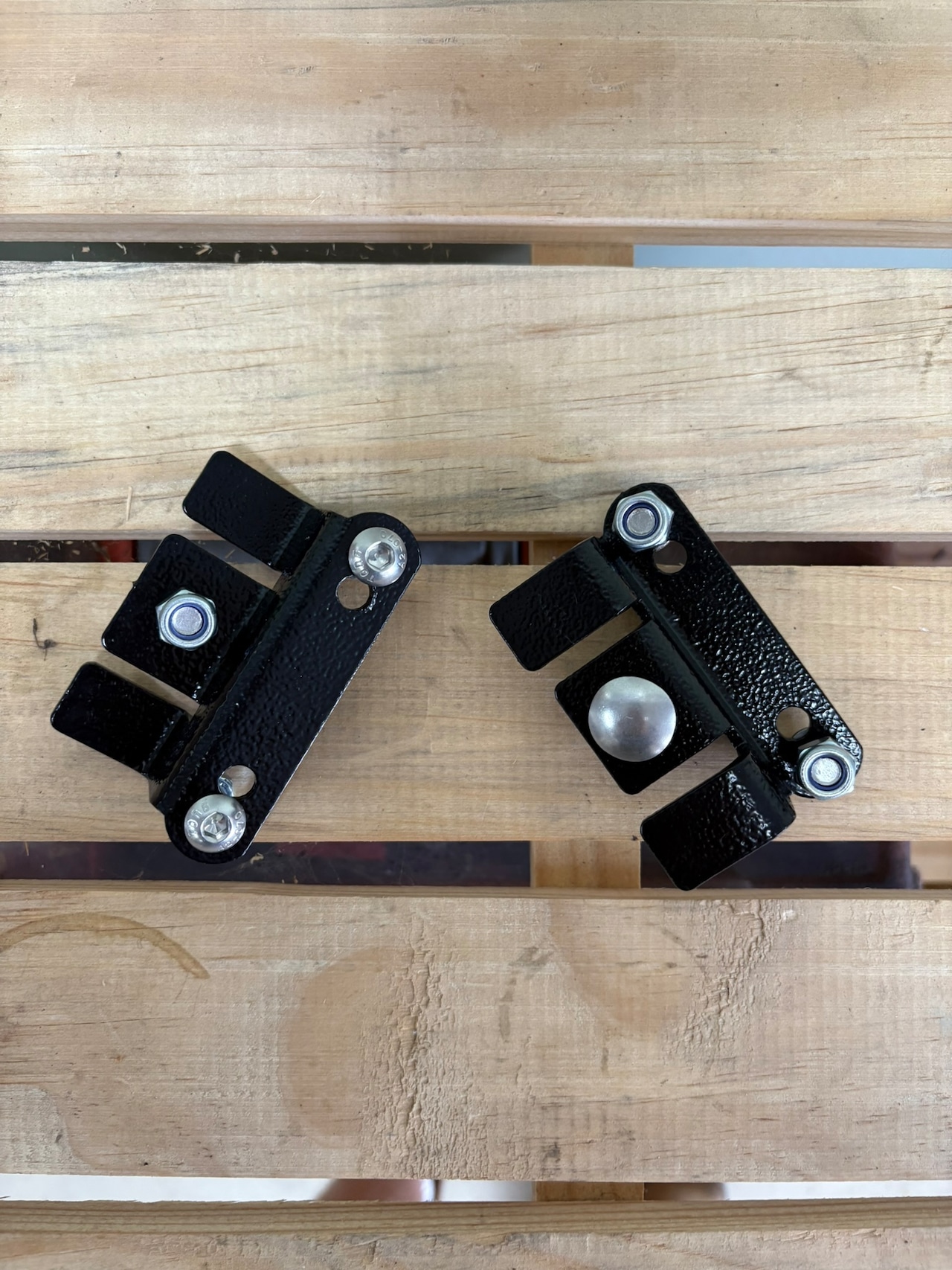Quick-en-Suite to RTT Bracket（2個入）