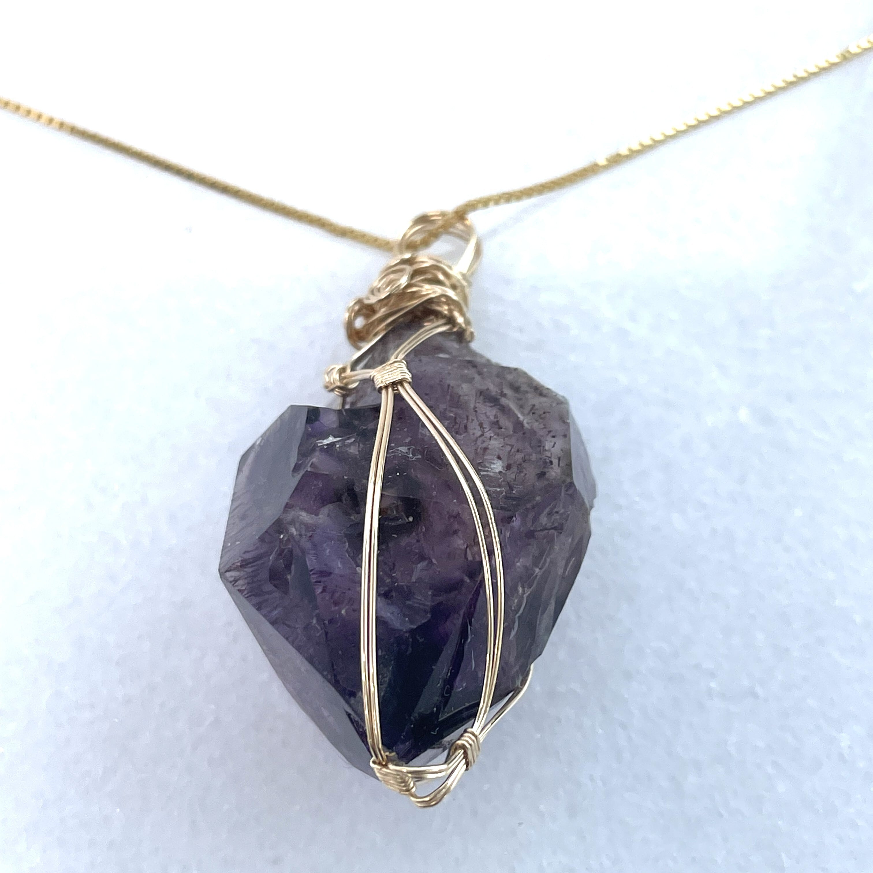 《ディープ・ヒーリング》 【魂の奥に触れ、静かに人生を書き換える】 シャンガーンアメシスト　☆Temple Codes of Egypt — 神殿に刻まれた覚醒のコード☆ワイヤージュエリー