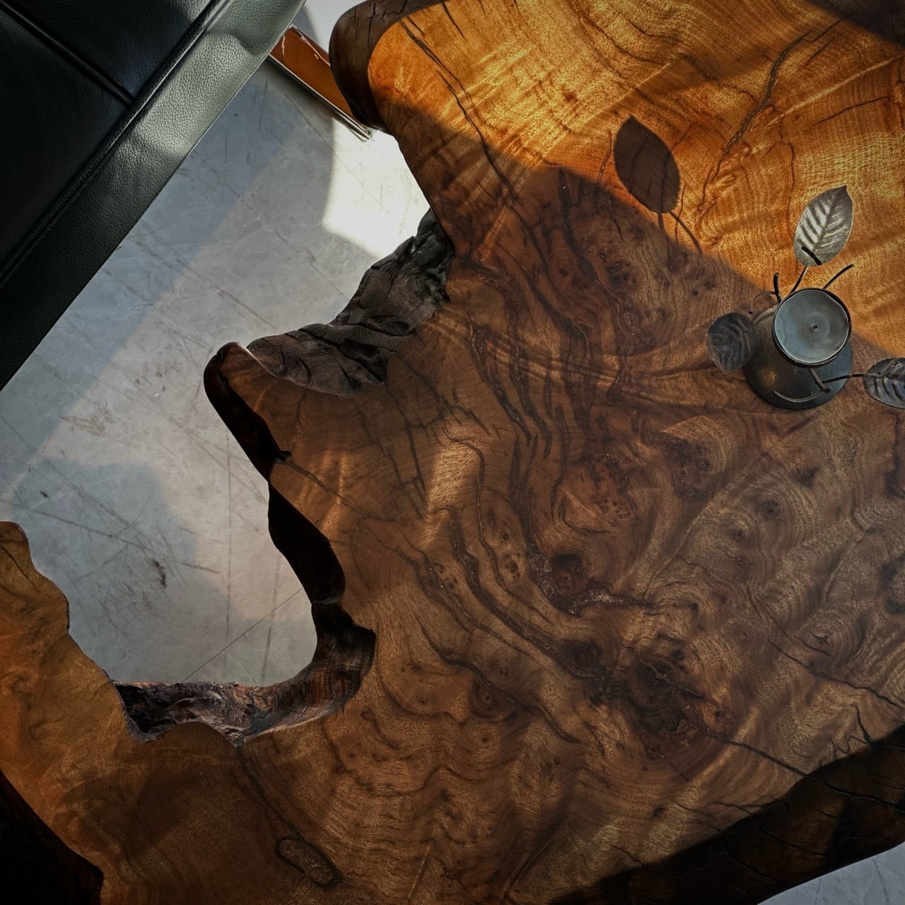 丸テーブル | 千年家具 - 一枚板 テーブル専門店