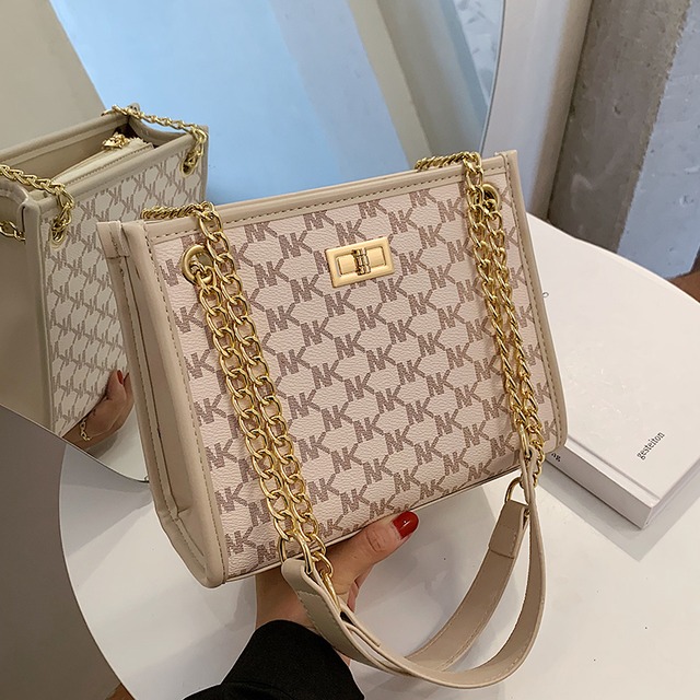 サマーオータムチェーン 夏物 秋物 トートバッグ メッセンジャーバッグ Tiancai_Wing_Bag67491643851