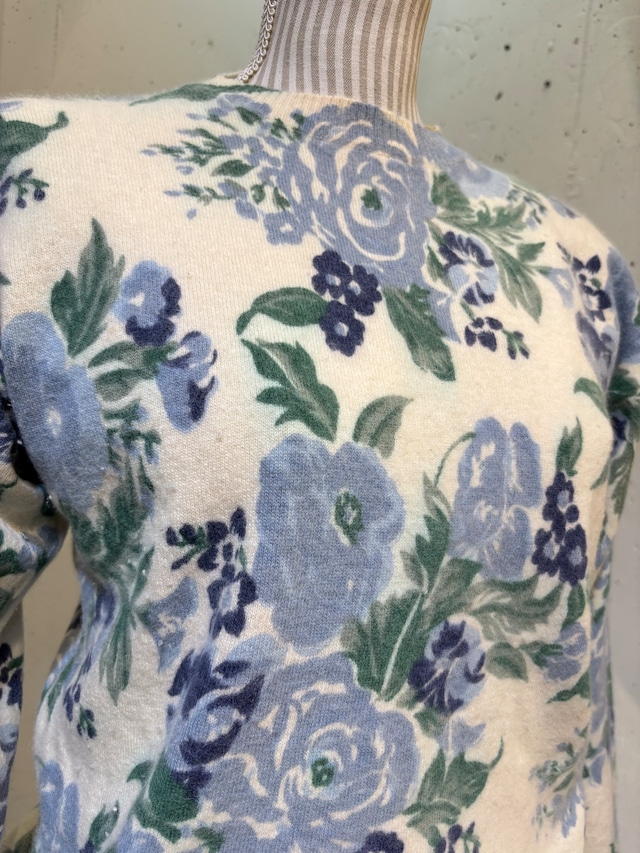 blue rose print sweater
