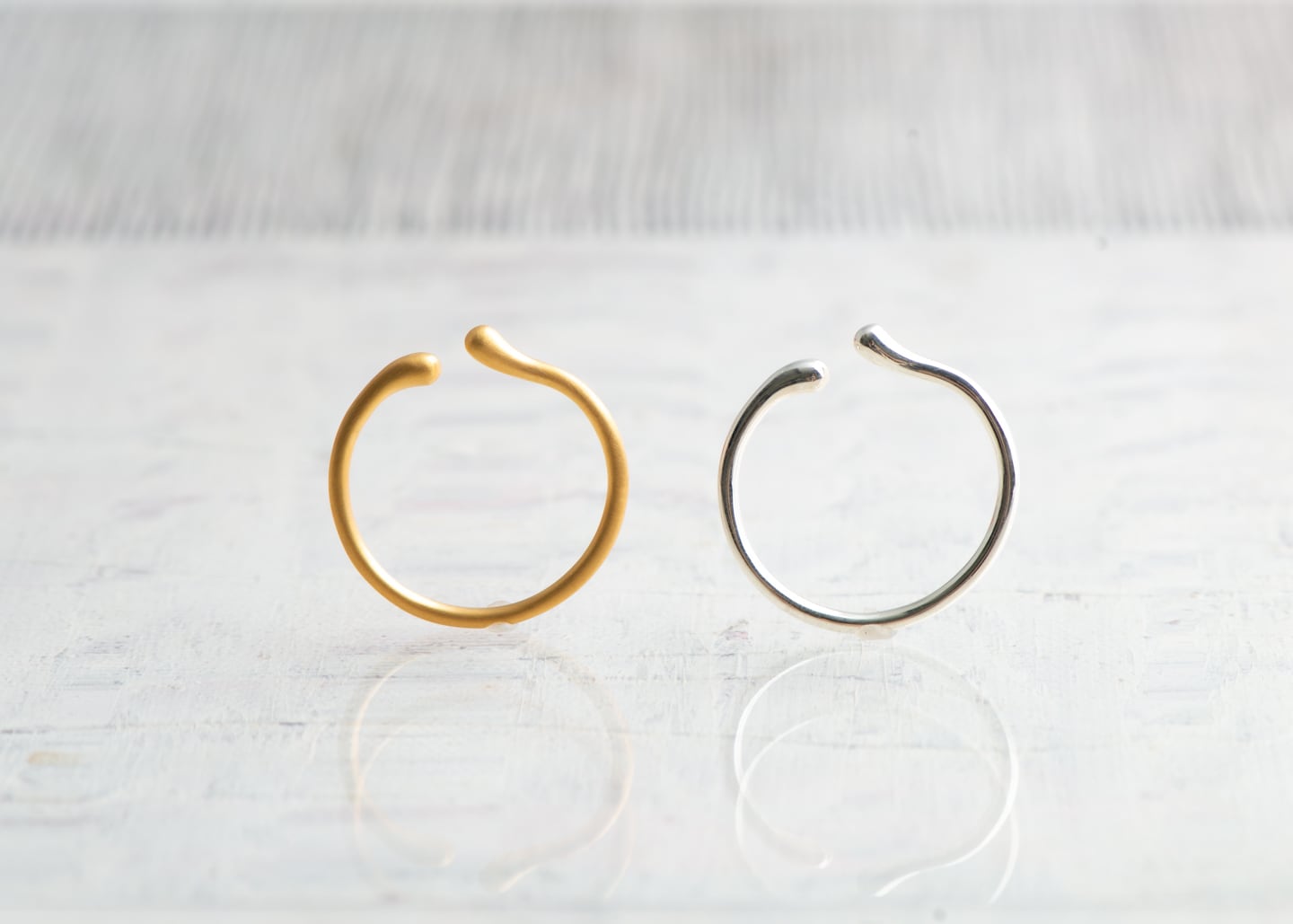 オーダー受付♡スワロイヤーカフ SV（GP） 大きなわっかのイヤーカフ りんご | zetta ゼッタ