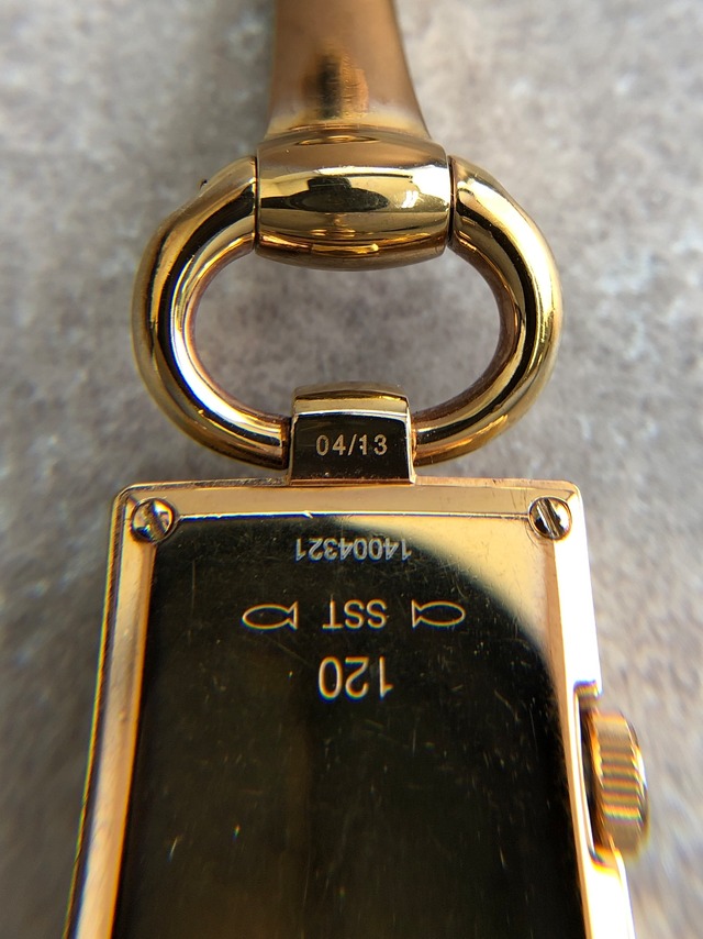 GUCCI グッチ 腕時計 ゴールド ステンレススチール 120 クウォーツ トルナヴォーニ vintage ヴィンテージ オールド gtrsvm