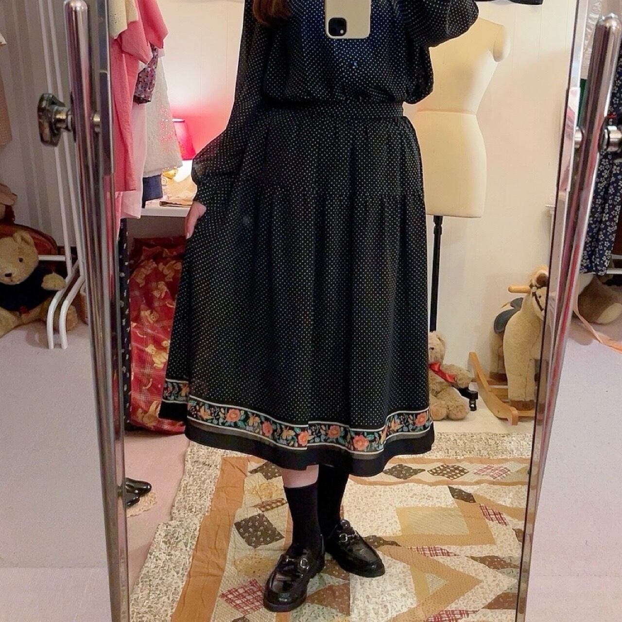 flower line black dot set up