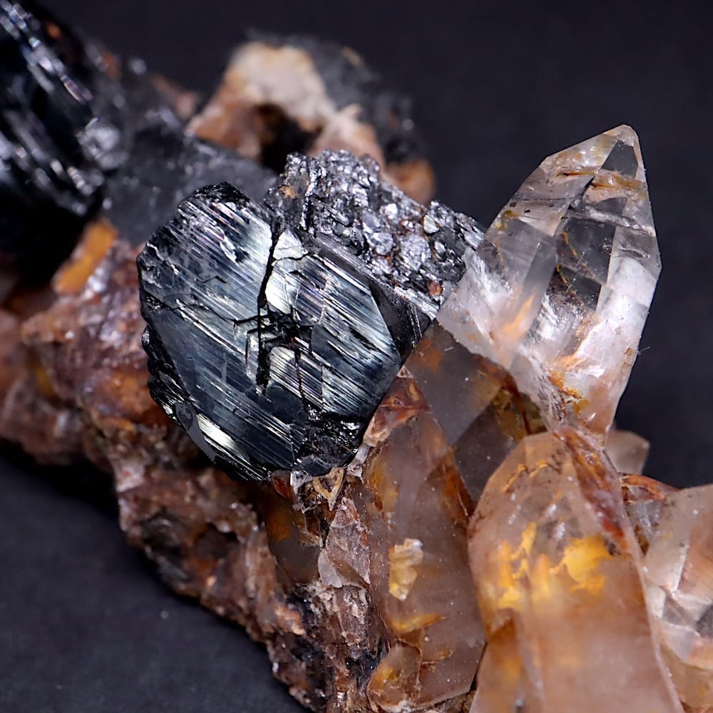 ボリビア産 鉄マンガン重石 鉄重石 クォーツ 水晶 344g OTH006 鉱物