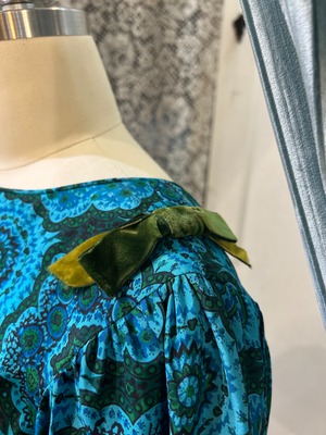 50’s 60’s jade green flower print dress