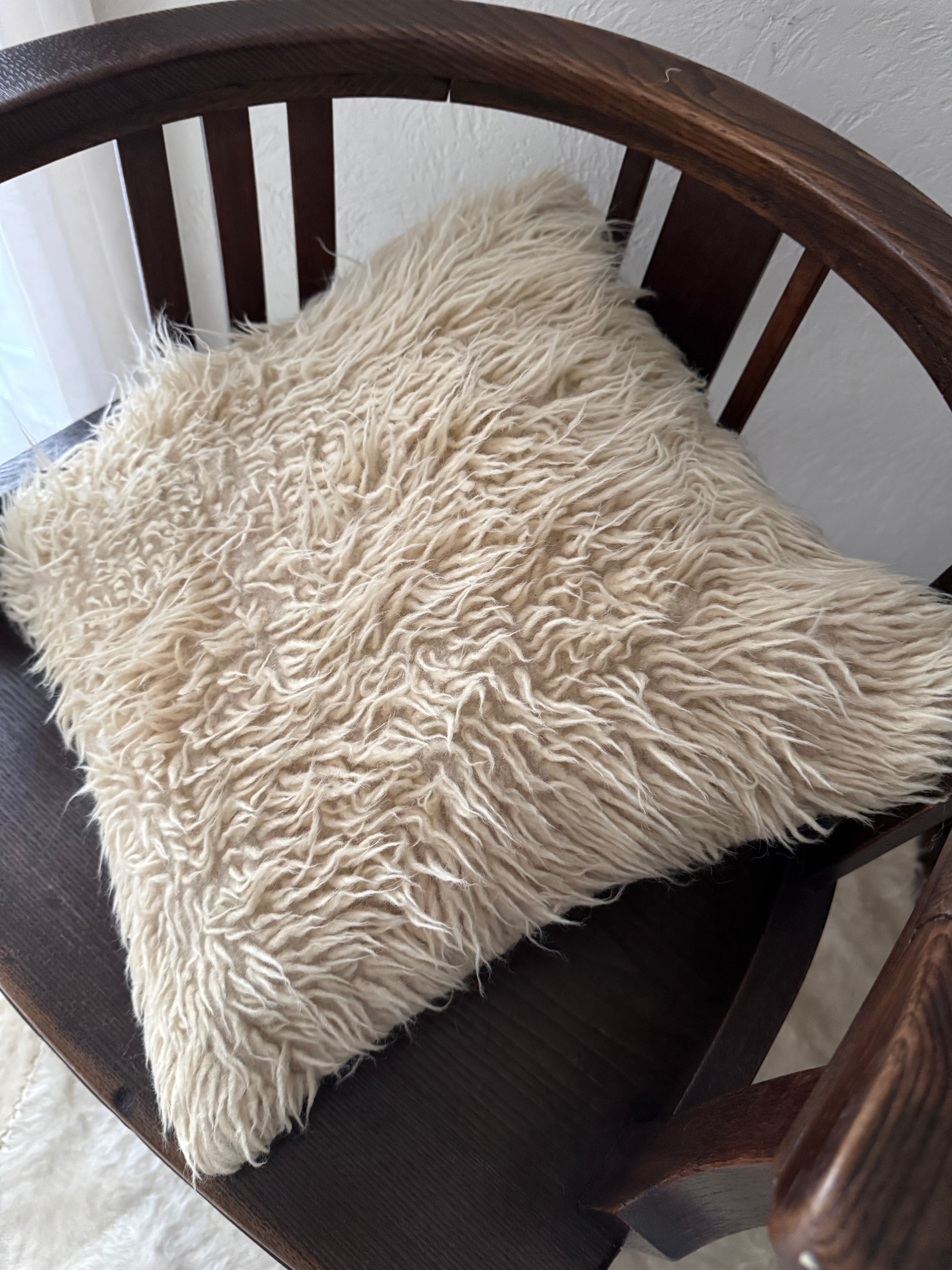 ✴︎直輸入✴︎1950’s ヴィンテージ　クッションカバー　プフ　コンヤ　Tulu 258 Vintage Tulu Sheep Cushion Cover Bヴィンテージ トゥル シープ