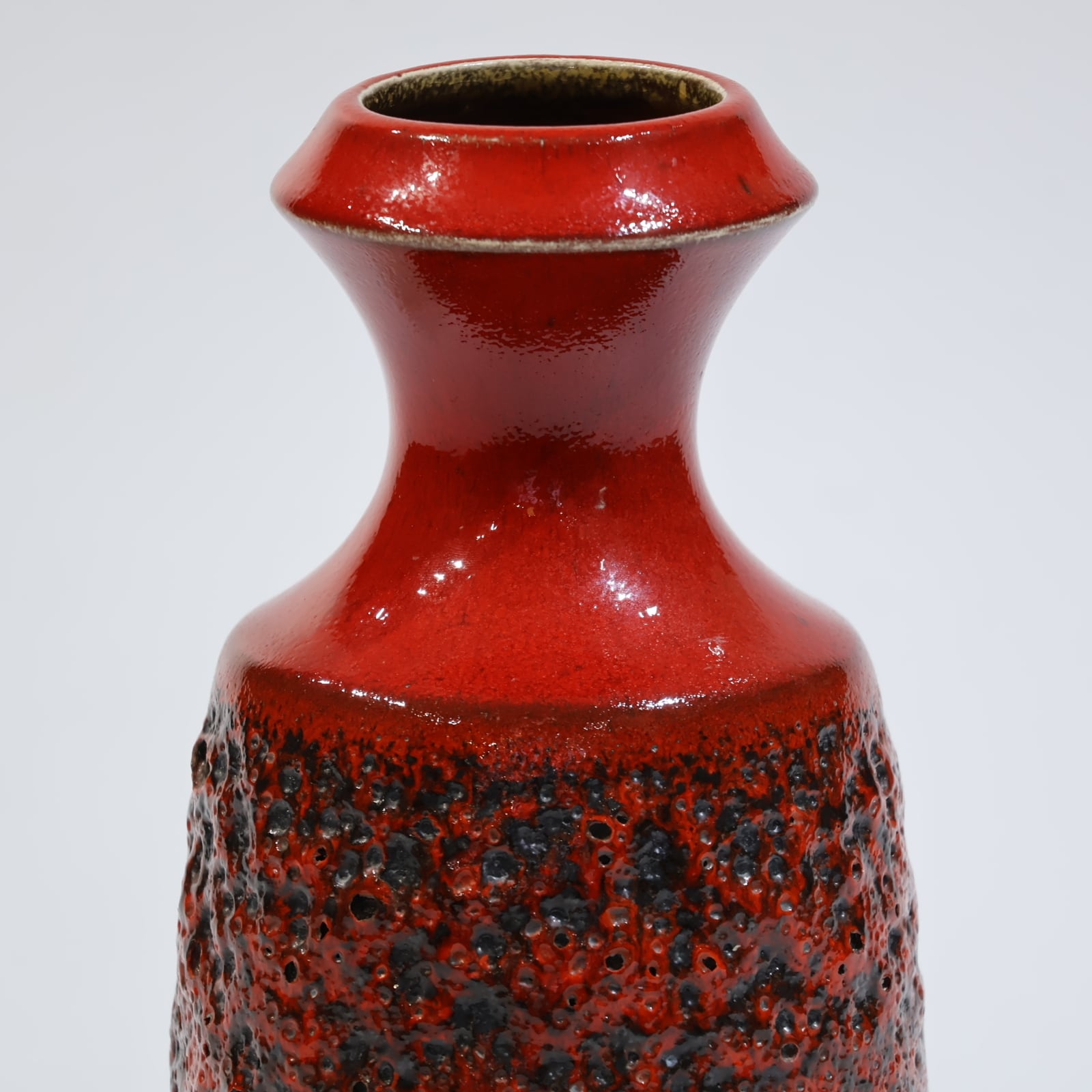 Steuler-- 19.6cm | Fat Lava & German Art Pottery